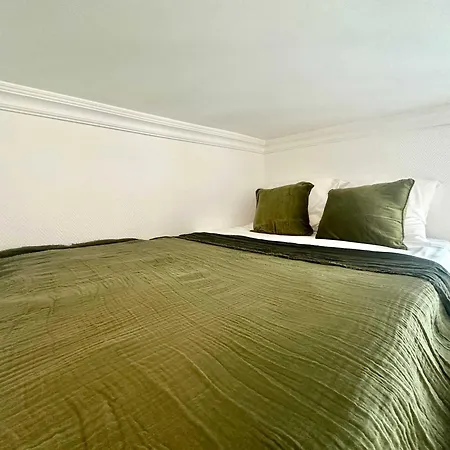 Apartment 142 Anceau - Cosy Center Paris